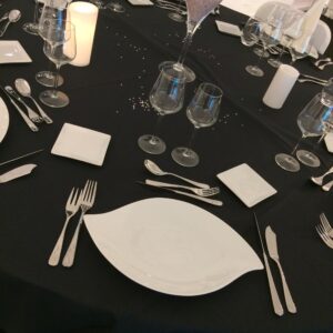 Nappe polyester noire 240x240